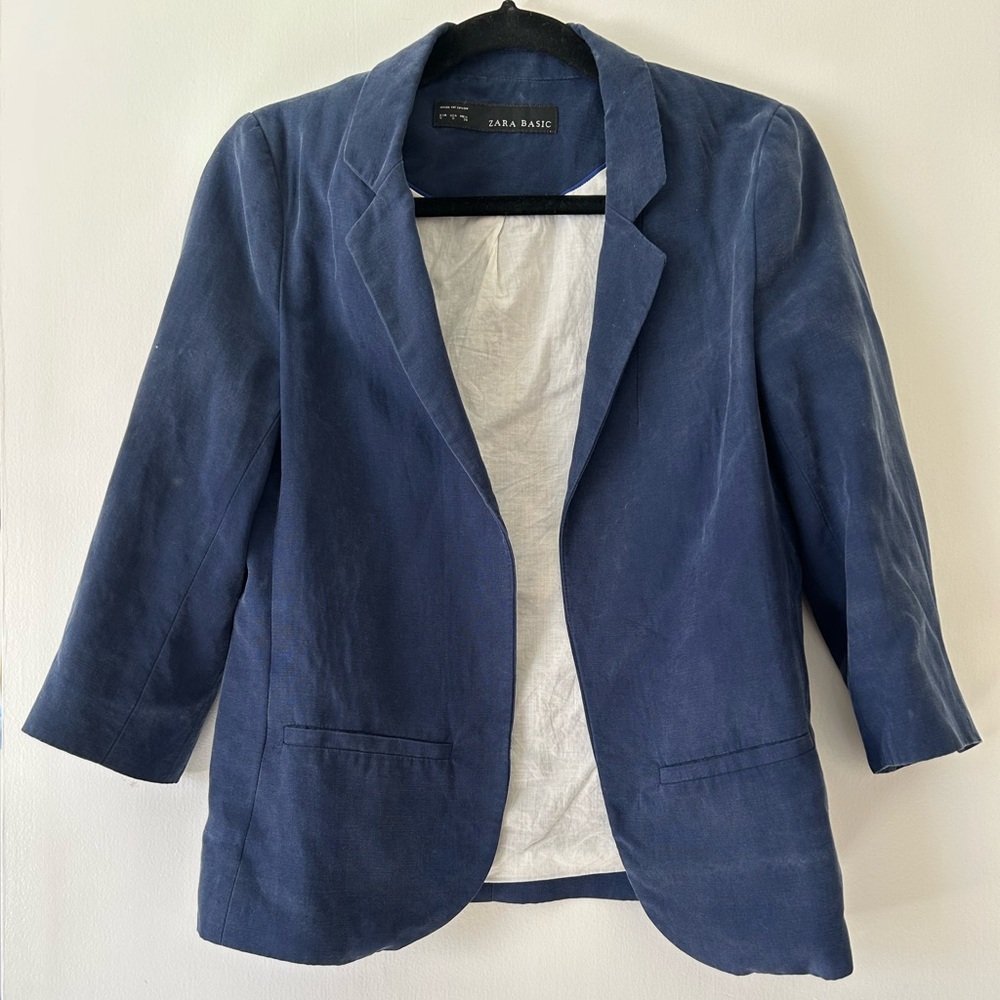 Zara Straight Cut Out Blazer